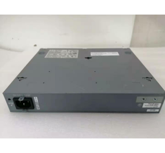 Juniper Networks EX2200-C-12T-2G 12-Port Gigabit Switch