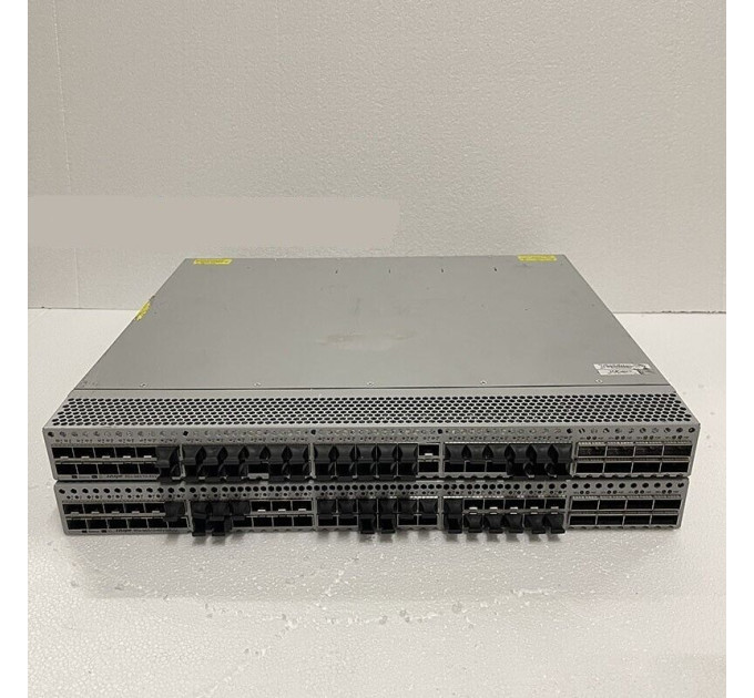 Ruijie RG-S6510-48VS8CQ 48x 10G/25G SFP+ & 8x 100G QSFP28 Ports Switch