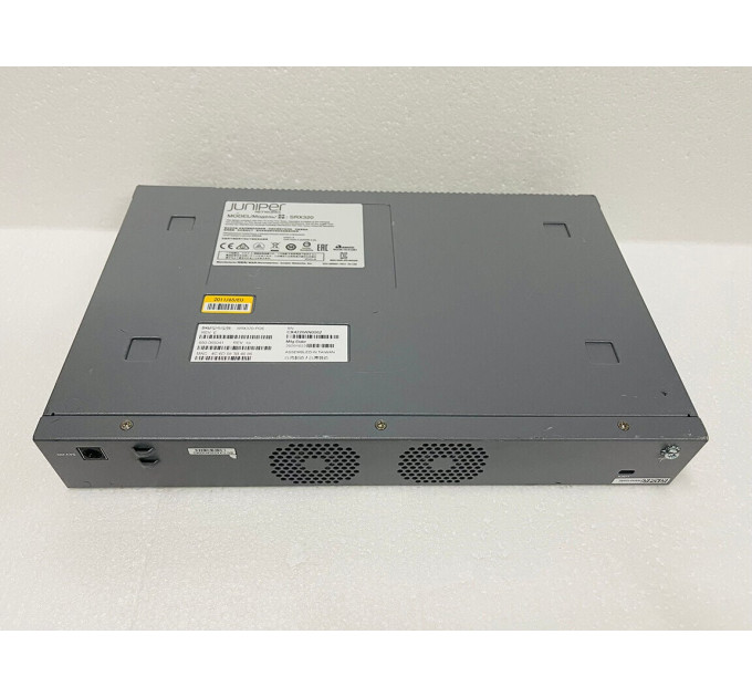 Juniper SRX320-POE Services Gateway Security Appliance "Without Power Adapter"