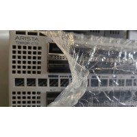 Arista DCS-7280QR-C72-F 56 ports QSFP+ and Up to 16 ports QSFP100 DCS-7280QR-C72