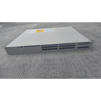 Cisco C9300L-24P-4X-E Catalyst 9300L 24p PoE, Network Essentials ,4x10G Uplink
